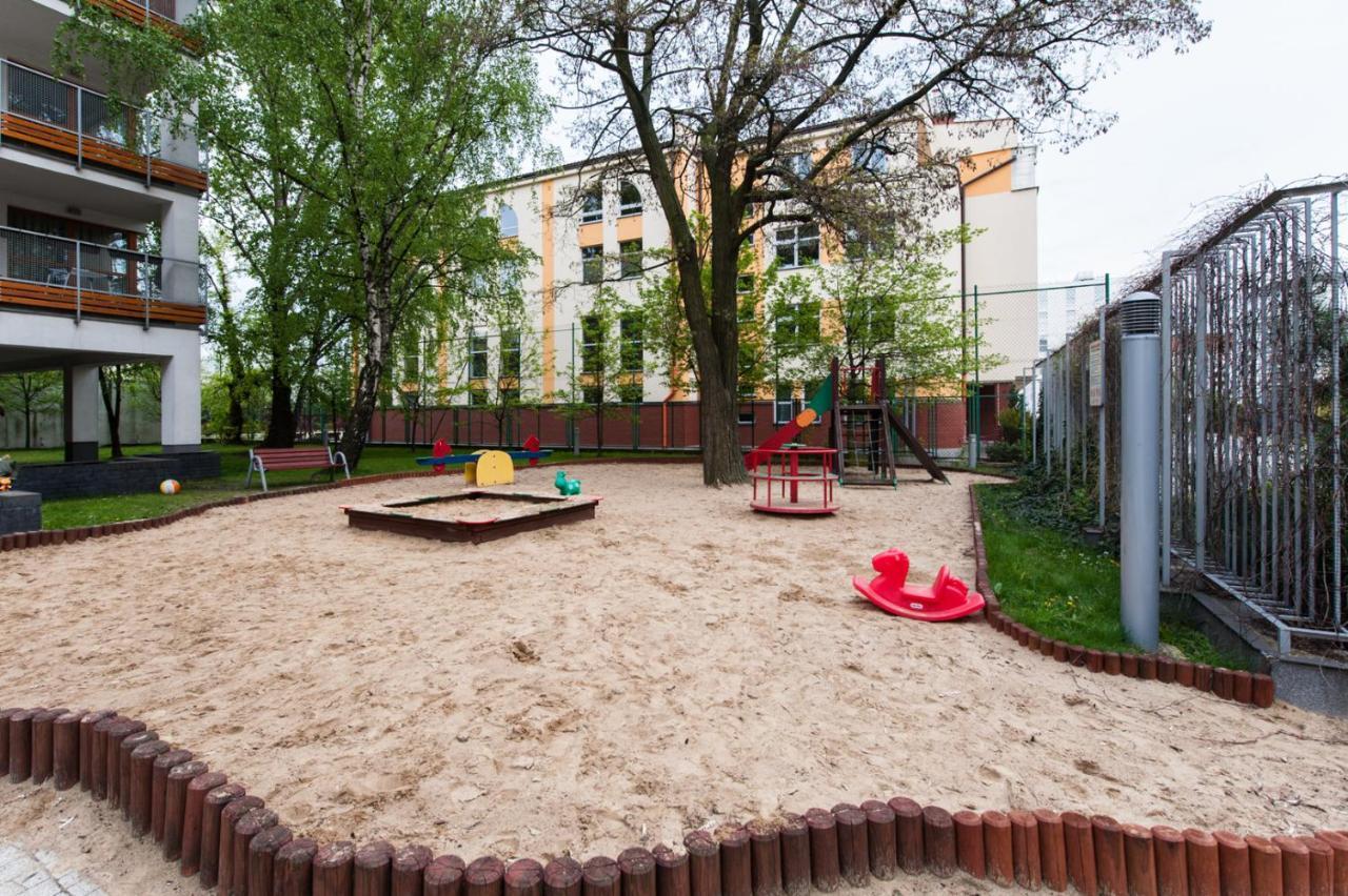 Superapart Chelmska 9 Varşovia Exterior foto