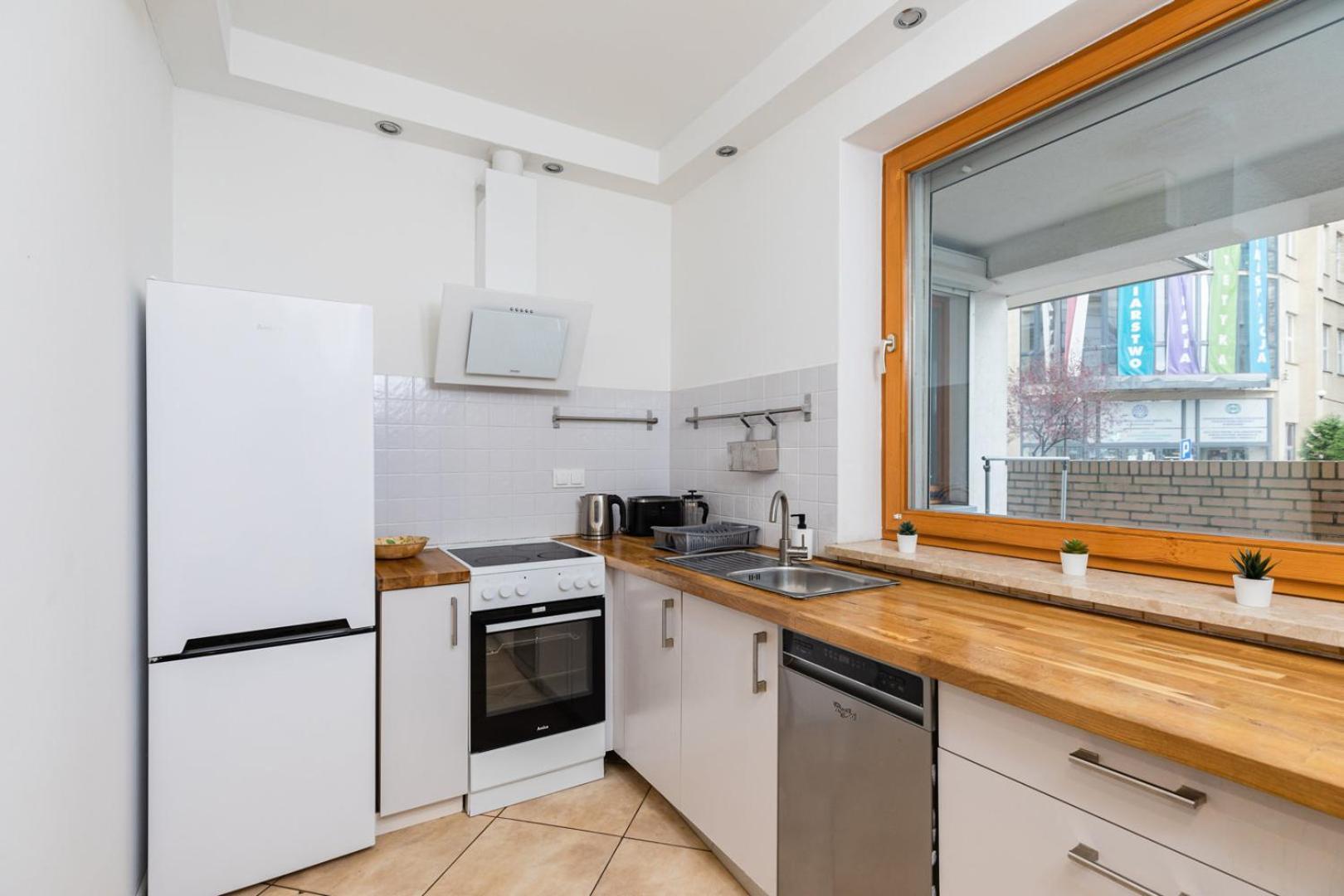 Superapart Chelmska 9 Varşovia Exterior foto